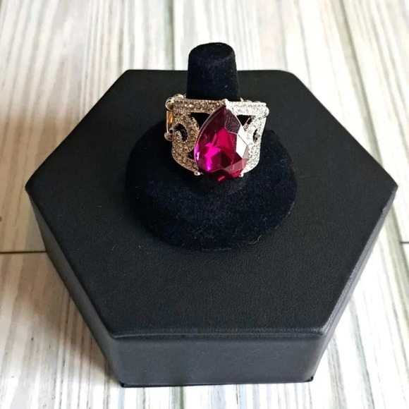 Paparazzi Accessories | Fashion Ring | Pink| Fits Size 6 to 10 | NWT - Picture 1 of 3